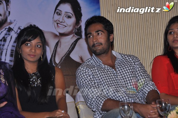 Summa Nachunnu Irukku Movie Press Meet